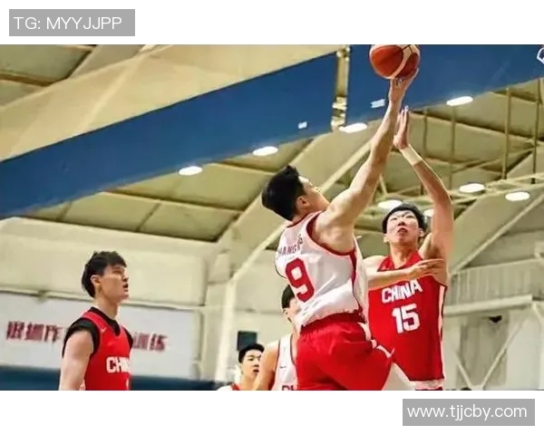 媒体人:中国男篮集训队16分击败三外援的北控男篮 媒体人:中国男篮集训队16分击败三外援的北控男篮